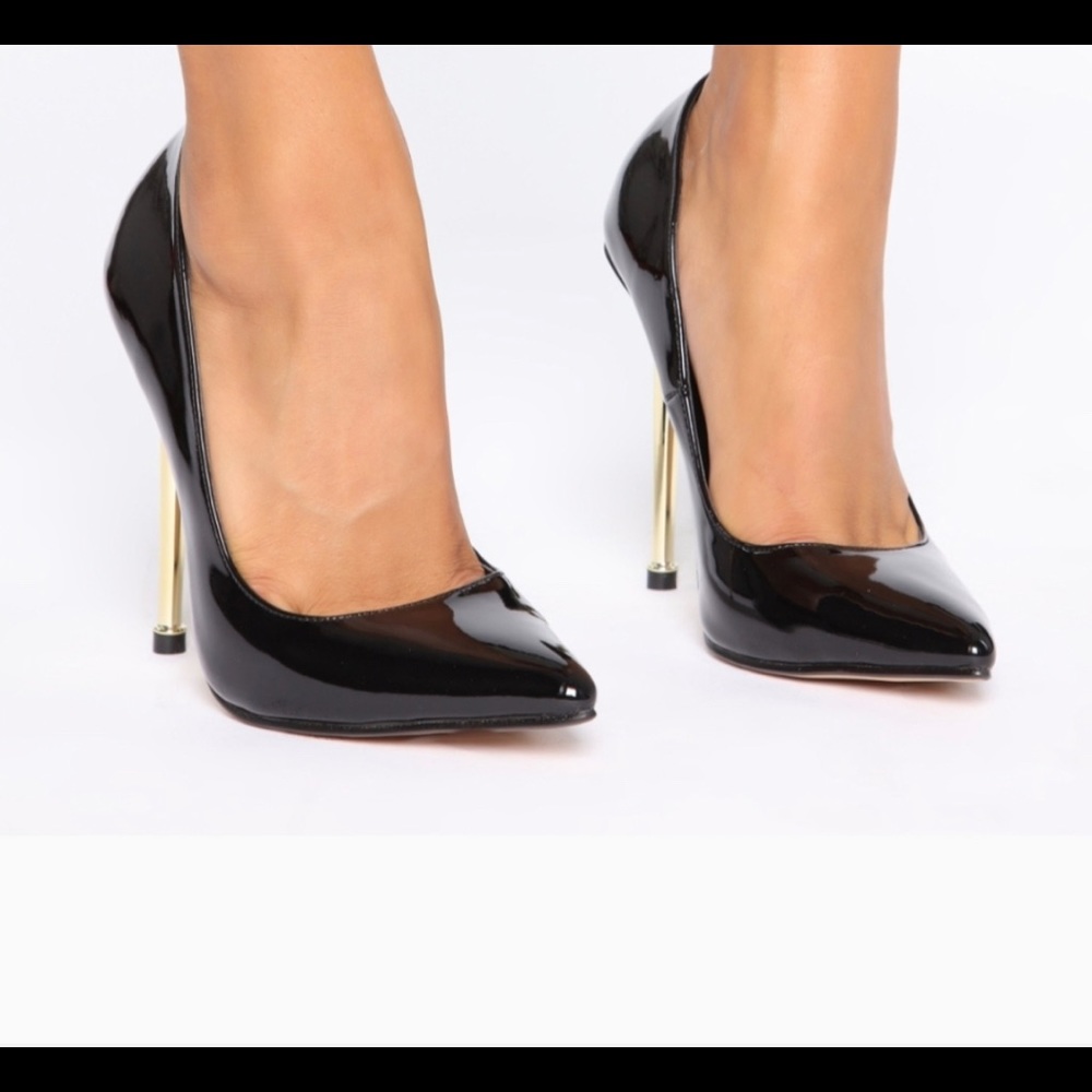 FASHIONNOVA SHOES - Picture 1 of 3